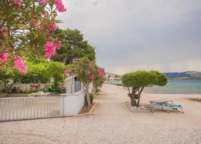 Seaside Apartment Zaboric